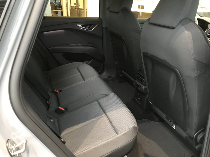 Audi Q4 e-tron 45  / 210kW na operativní leasing