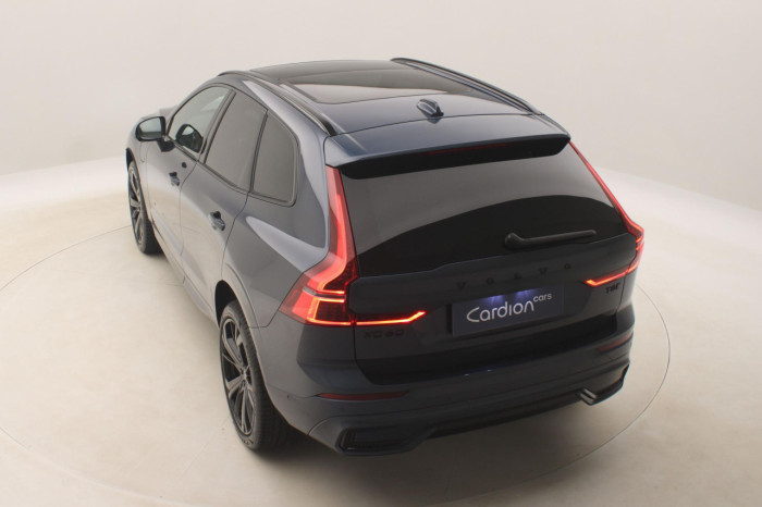 Volvo XC60 T6 AWD AUT PLUS BLACK EDITION na operativní leasing