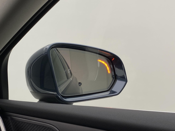 Volvo V60 T6 AWD Plug-in BRIGHT PLUS na operativní leasing