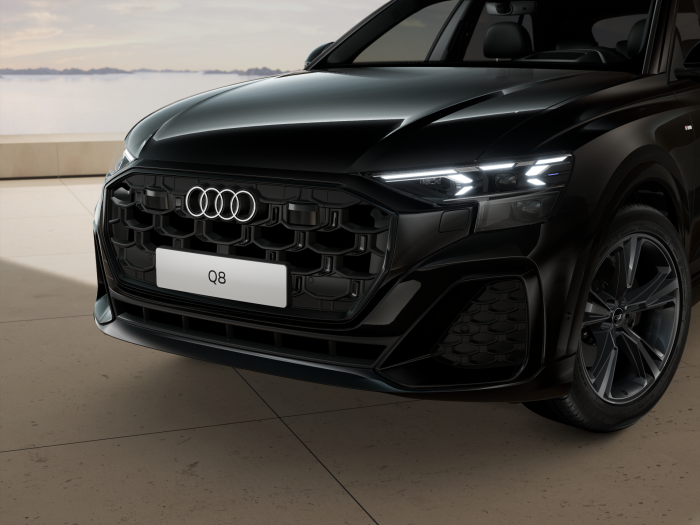Audi Q8 SUV TDI 210kW quattro na operativní leasing