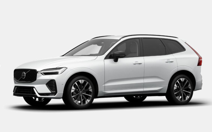 Volvo XC60 B5 AWD AUT DARK PLUS na operativní leasing