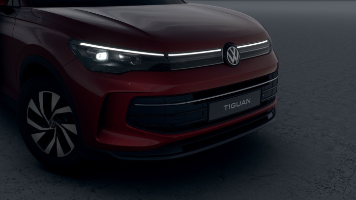 Volkswagen Tiguan People 1,5 eTSI 96 kW mHEV na operativní leasing