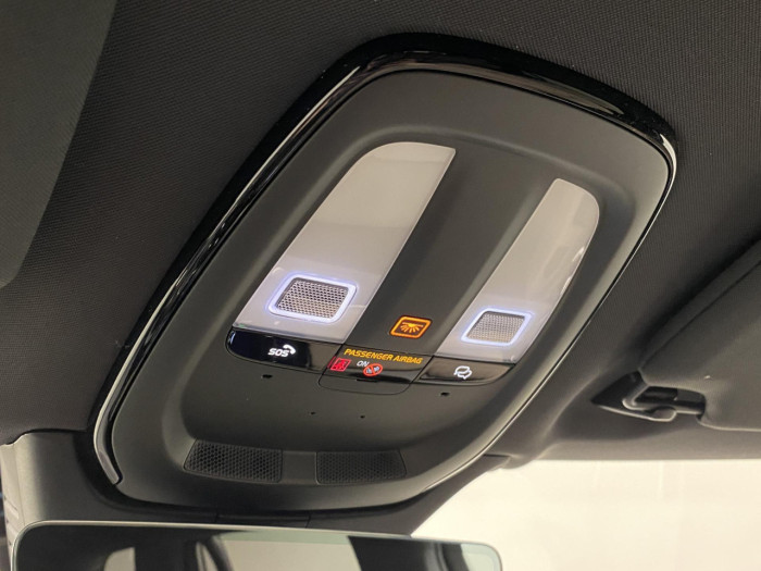 Volvo XC90 T8 AWD RECHARGE BRIGHT PLUS 7m na operativní leasing