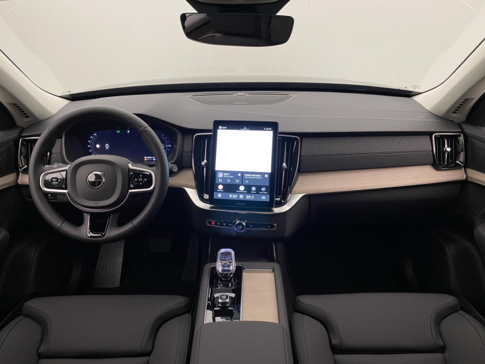 Volvo XC90 T8 AWD RECHARGE BRIGHT PLUS 7m na operativní leasing