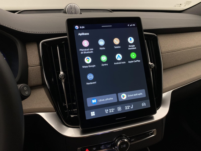 Volvo XC90 B5 AWD AUT DARK PLUS na operativní leasing