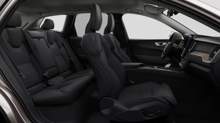 Volvo XC60 B5 AWD AUT BRIGHT PLUS na operativní leasing