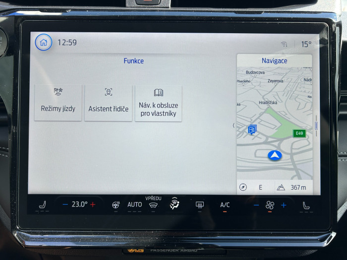 1.0EcoBoost mHEV 92kW TITANIUM na operativní leasing