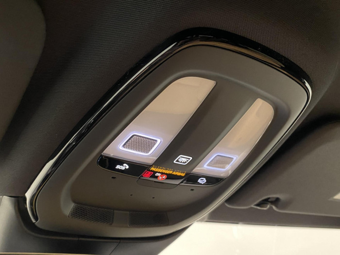 Volvo V60 T6 AWD Plug-in BRIGHT PLUS na operativní leasing