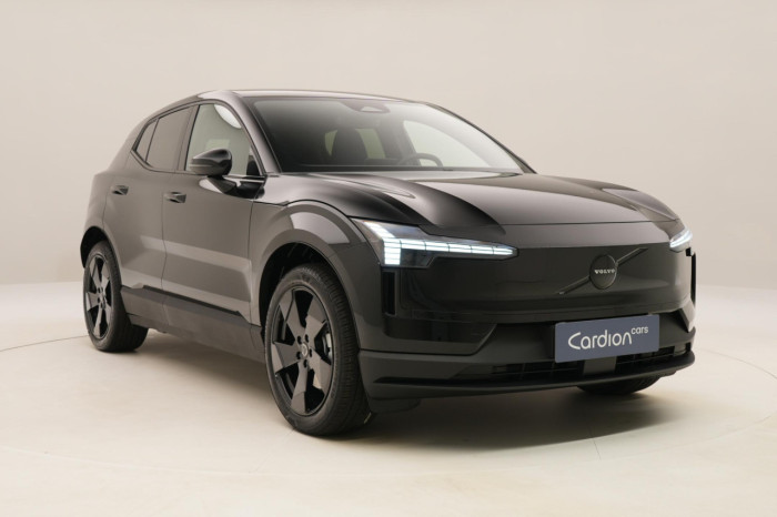 Volvo EX30 BLACK EDITION P5 ELETRIC PLUS na operativní leasing