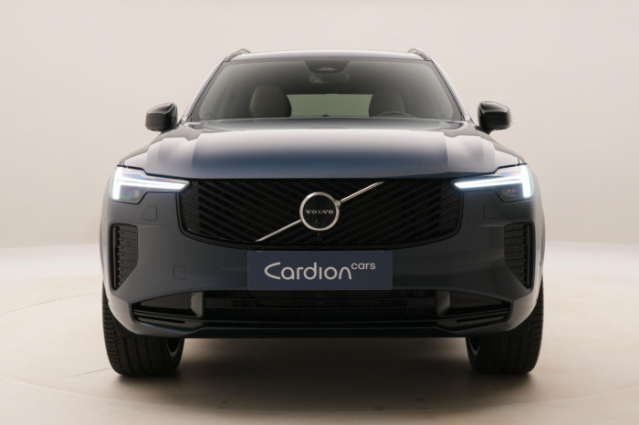 Volvo XC90 B5 AWD AUT DARK PLUS na operativní leasing
