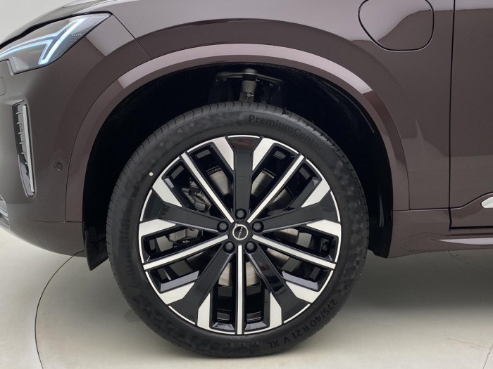 Volvo XC90 T8 AWD RECHARGE BRIGHT PLUS 7m na operativní leasing