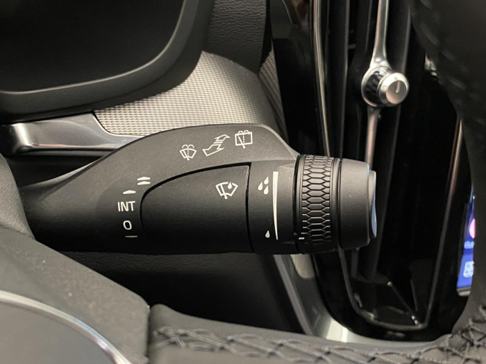 Volvo V60 T6 AWD Plug-in BRIGHT PLUS na operativní leasing