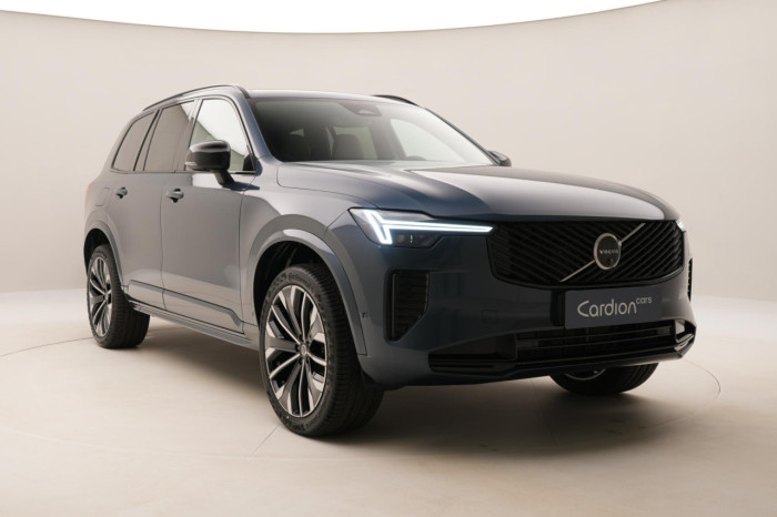 Volvo XC90 B5 AWD AUT DARK PLUS na operativní leasing