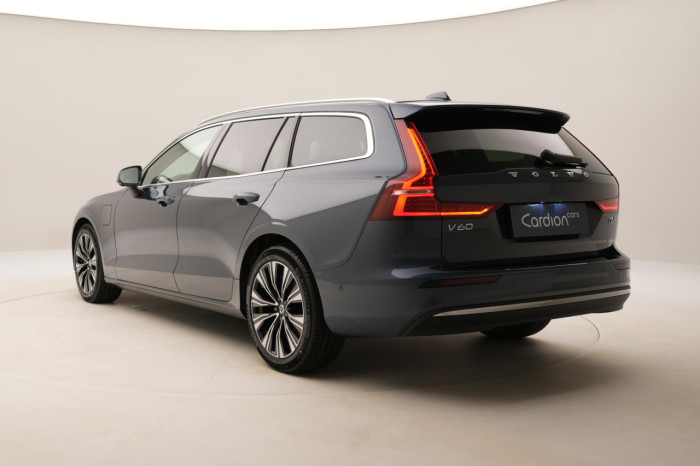 Volvo V60 T6 AWD Plug-in BRIGHT PLUS na operativní leasing