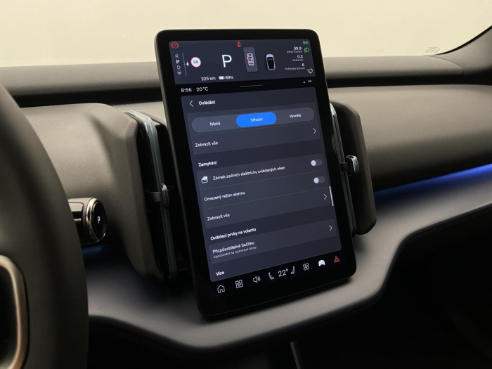 Volvo EX30 BLACK EDITION P5 ELETRIC PLUS na operativní leasing