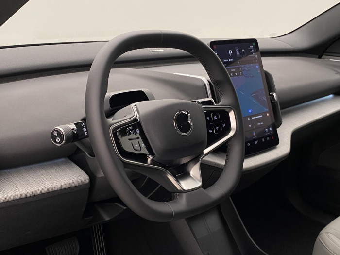 Volvo EX30 PURE ELECTRIC EXTENDED PLUS na operativní leasing
