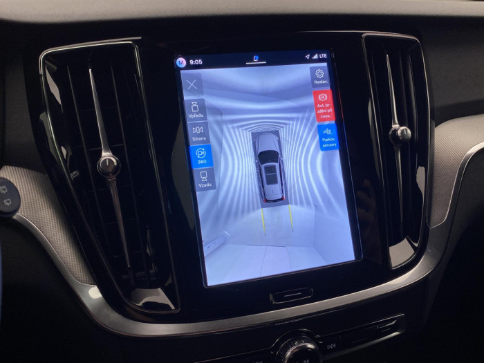 Volvo V60 T6 AWD Plug-in BRIGHT PLUS na operativní leasing