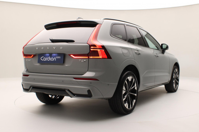 Volvo XC60 T6 AWD AUT DARK PLUS na operativní leasing