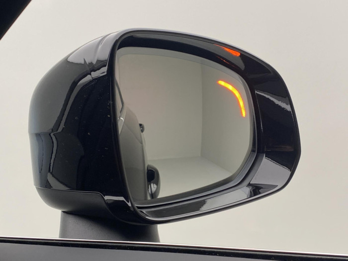 Volvo XC90 B5 AWD AUT BRIGHT PLUS na operativní leasing
