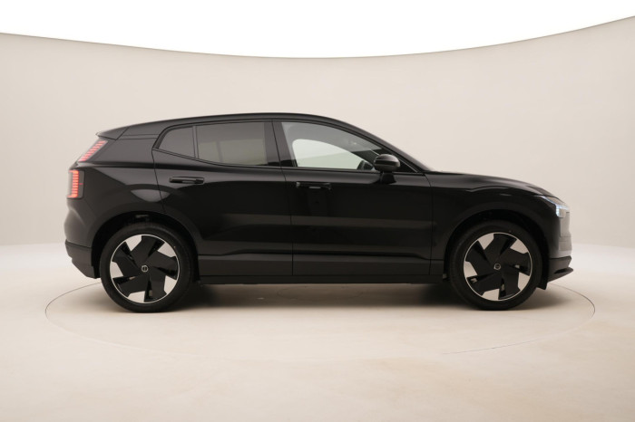 Volvo EX30 PURE ELECTRIC EXTENDED PLUS na operativní leasing