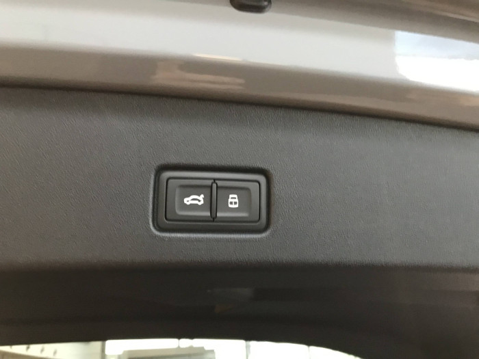 Audi Q4 e-tron 45  / 210kW na operativní leasing