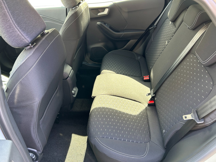 1.0EcoBoost mHEV 92kW TITANIUM na operativní leasing