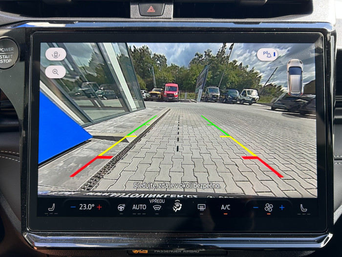 1.0EcoBoost mHEV 92kW TITANIUM na operativní leasing