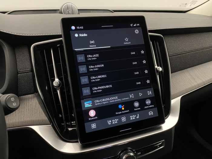 Volvo XC90 T8 AWD RECHARGE BRIGHT PLUS 7m na operativní leasing