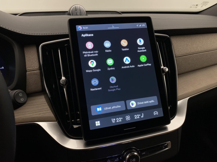 Volvo XC90 T8 AWD RECHARGE BRIGHT PLUS 7m na operativní leasing