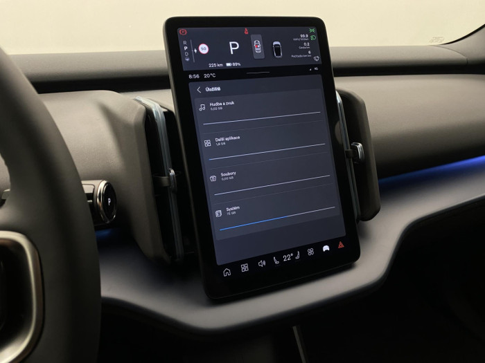 Volvo EX30 BLACK EDITION P5 ELETRIC PLUS na operativní leasing
