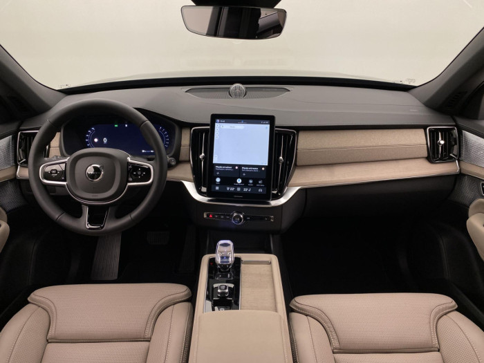 Volvo XC90 B5 AWD AUT BRIGHT PLUS na operativní leasing