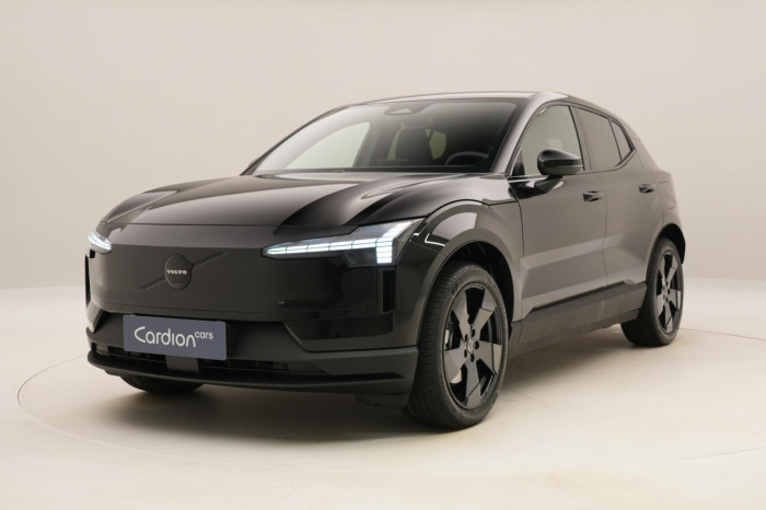 Volvo EX30 BLACK EDITION P5 ELETRIC PLUS na operativní leasing