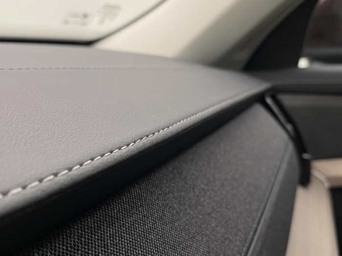 Volvo XC90 T8 AWD RECHARGE BRIGHT PLUS 7m na operativní leasing
