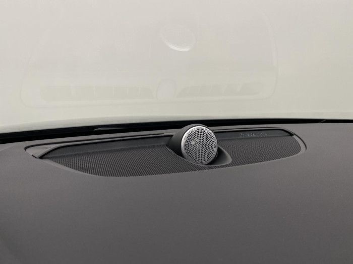 Volvo V60 T6 AWD Plug-in BRIGHT PLUS na operativní leasing
