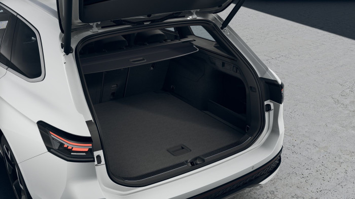 Volkswagen Passat R-Line 2,0 TDI 142 kW 4MOT na operativní leasing