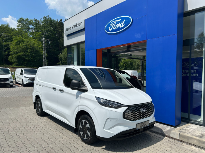 Custom 64kWh 100kW Trend 340 L1H1 na operativní leasing