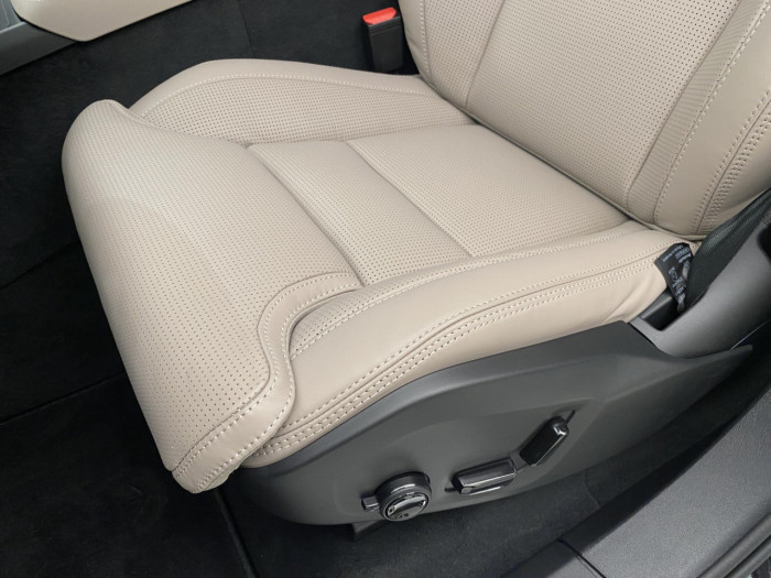 Volvo XC90 B5 AWD AUT BRIGHT PLUS na operativní leasing