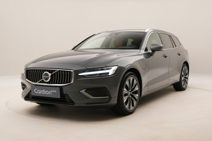 Volvo V60 T6 AWD Plug-in BRIGHT PLUS na operativní leasing