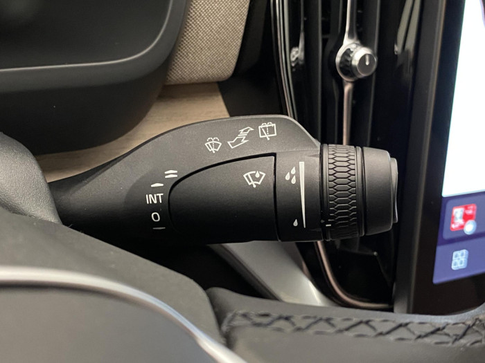 Volvo XC90 T8 AWD RECHARGE BRIGHT PLUS 7m na operativní leasing