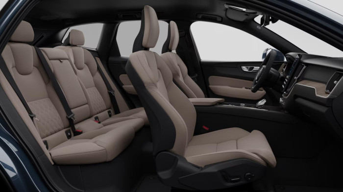 Volvo XC60 B5 AWD AUT BRIGHT PLUS na operativní leasing