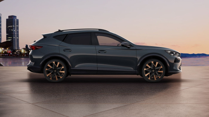 Cupra Formentor 1.5 eTSI 150k DSG na operativní leasing