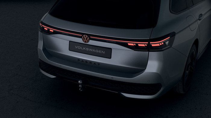 Volkswagen Passat R-Line People 2,0 TDI 110 kW na operativní leasing