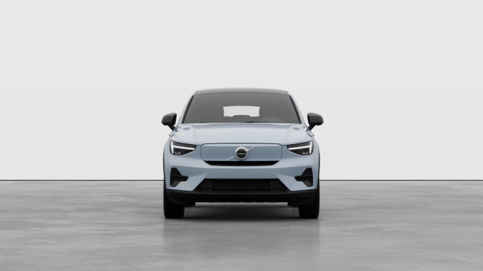 Volvo EC40 PURE ELECTRIC SINGLE ENG. RWD na operativní leasing