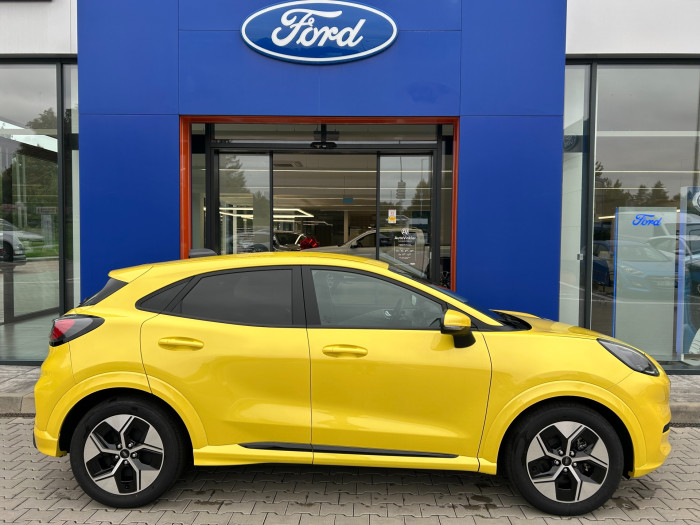 GEN-E 43kWh dojezd 123kW/168 k na operativní leasing