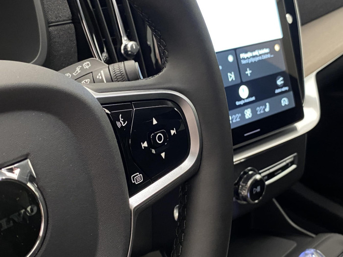 Volvo XC90 T8 AWD RECHARGE BRIGHT PLUS 7m na operativní leasing
