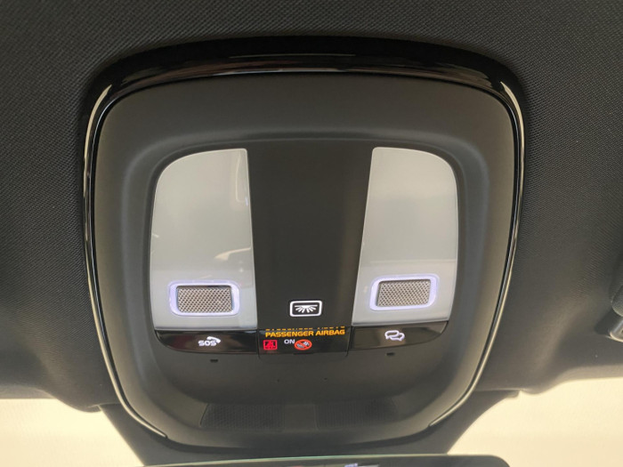 Volvo XC90 B5 AWD AUT BRIGHT PLUS na operativní leasing