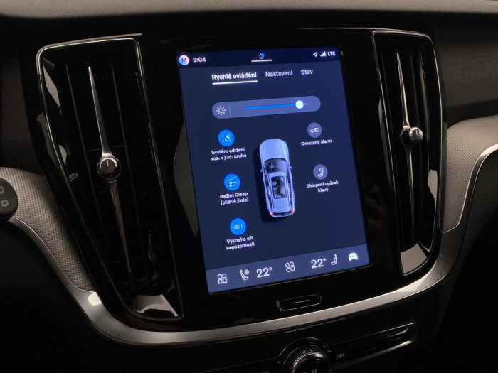 Volvo V60 T6 AWD Plug-in BRIGHT PLUS na operativní leasing