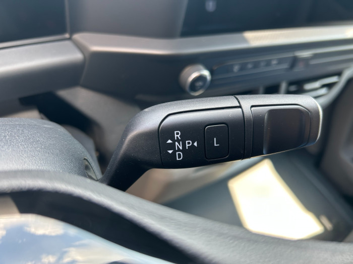 Custom 64kWh 100kW Trend 340 L1H1 na operativní leasing