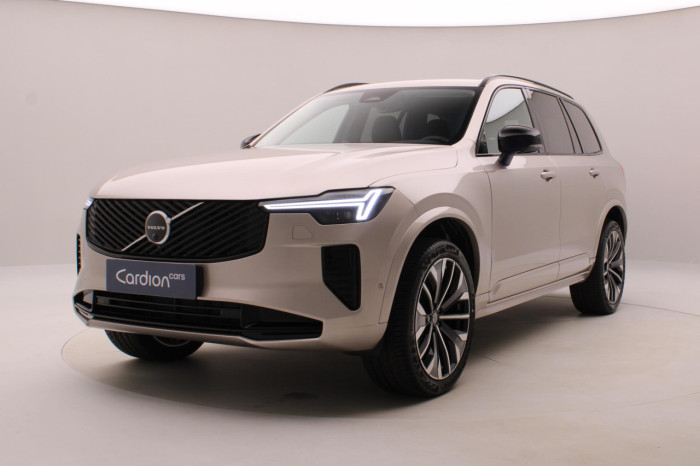 Volvo XC90 B5 AWD AUT DARK PLUS na operativní leasing
