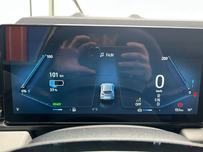 GEN-E 43kWh dojezd 123kW/168 k na operativní leasing